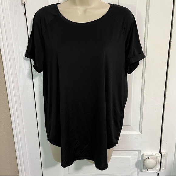 Lululemon Black Split Back Flyaway Tee Shirt T-Shirt Size 8 R2 - Picture 1 of 6